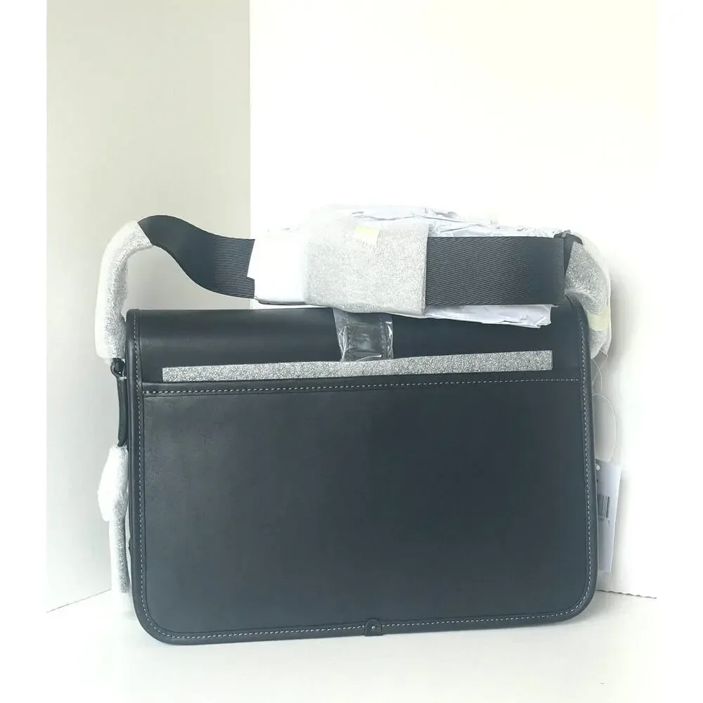 Coach League Messenger Bag CU042 Black Leather Crossbody Commuter